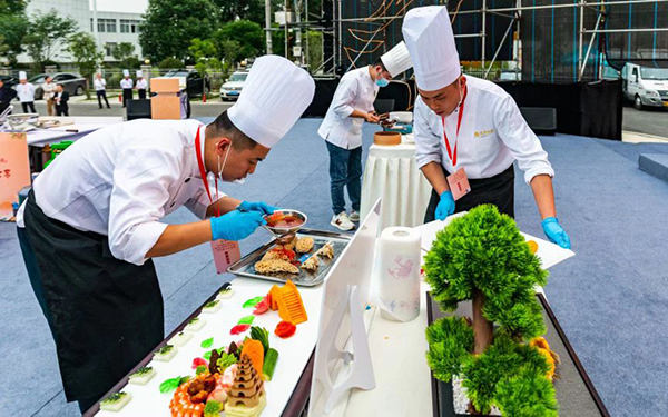 江苏烹饪科技学院，烹饪技艺与科技的完美结合